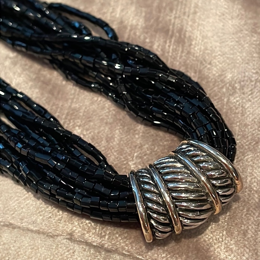 Gorgeous Black Liquid Beaded Necklace
